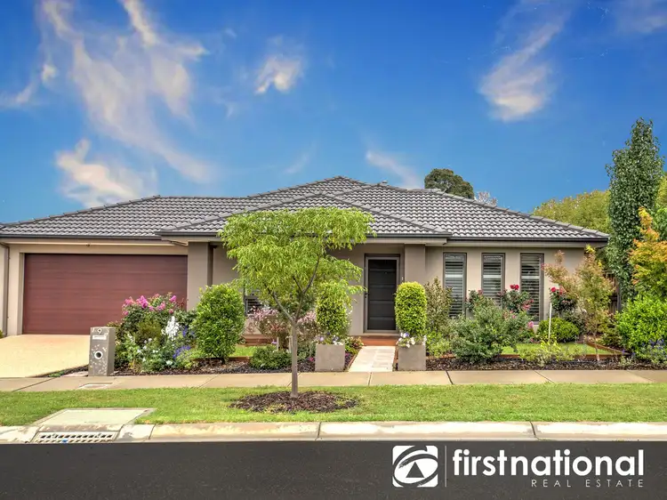 9 Burgess Avenue, Officer VIC 3809