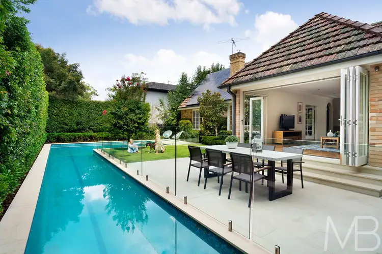 135 Pentecost Avenue, Turramurra NSW 2074