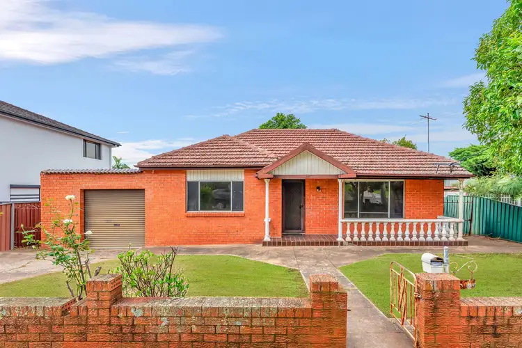 51 Macquarie Street, Fairfield NSW 2165
