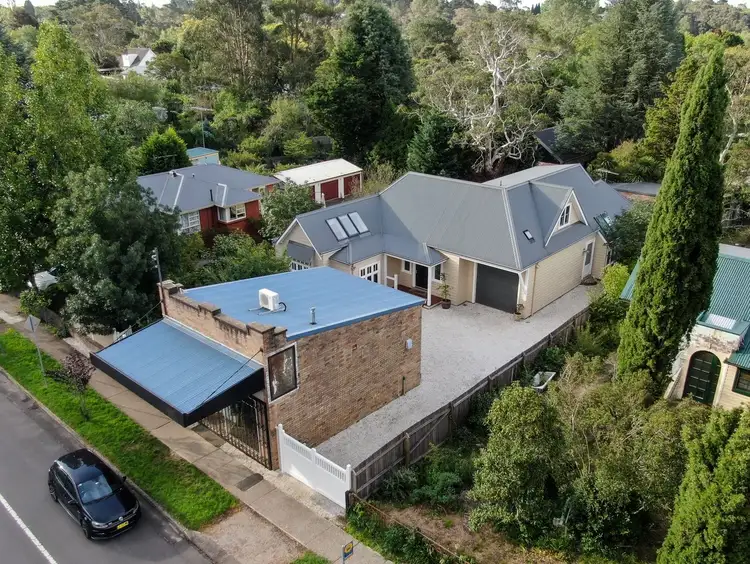 102-104 Govetts Leap Road, Blackheath NSW 2785