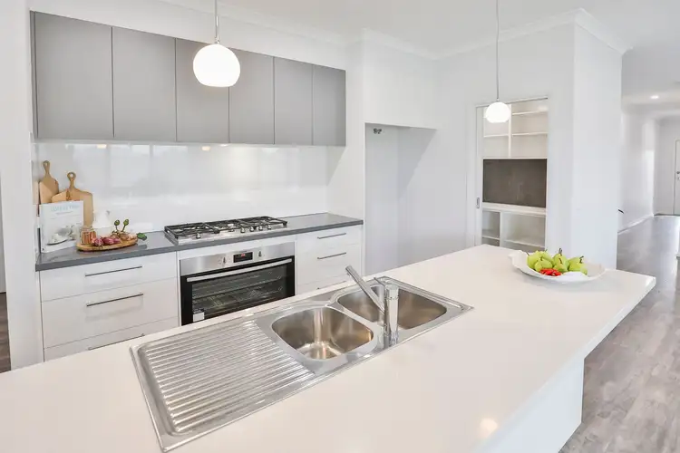 Sixth view of Homely townhouse listing, 2/939 Karadoc Avenue, Irymple VIC 3498