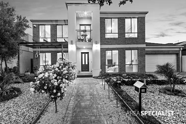 16 Market Terrace, Taylors Hill VIC 3037