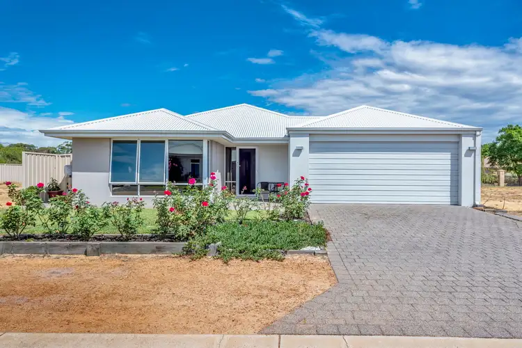 25 Coopers Mill Way, Ravenswood WA 6208