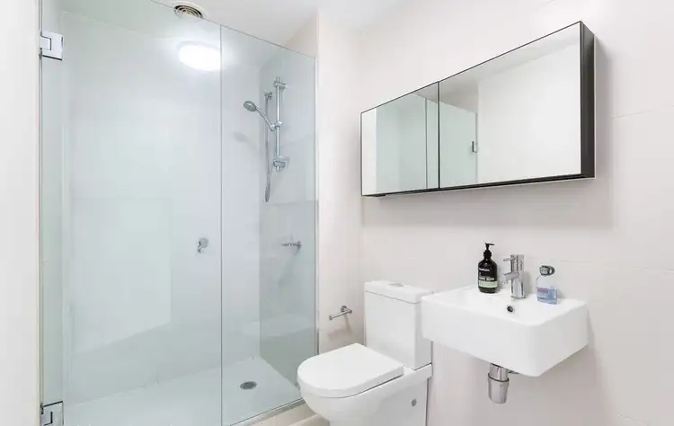 Fifth view of Homely apartment listing, 501/10 Trenerry Crescent, Abbotsford VIC 3067