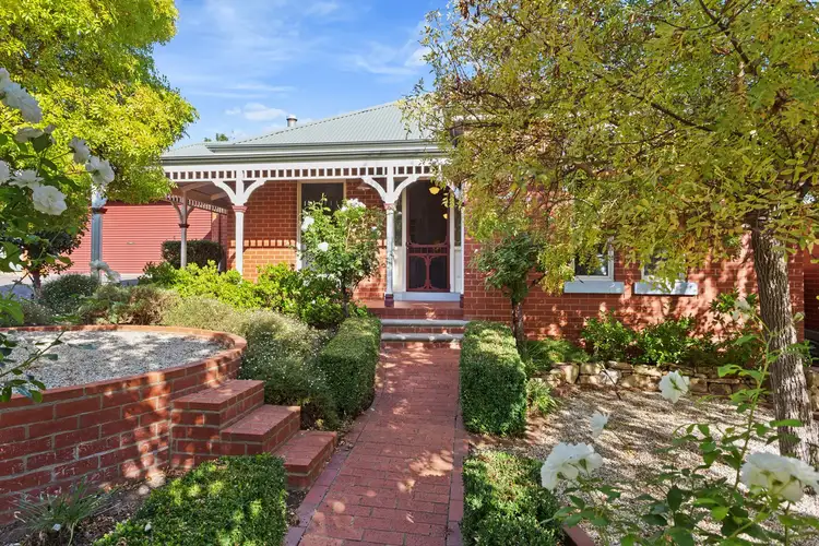 20 Chelsea Boulevard, Strathdale VIC 3550