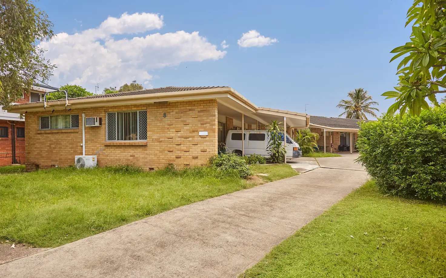 Main view of Homely unit listing, 2/8 Leonard Avenue, Surfers Paradise QLD 4217