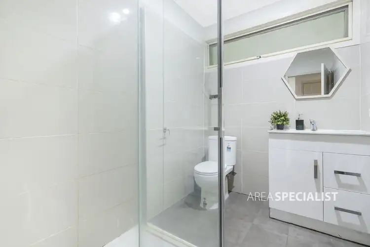 Sixth view of Homely house listing, 15 Eildon Drive, Keysborough VIC 3173