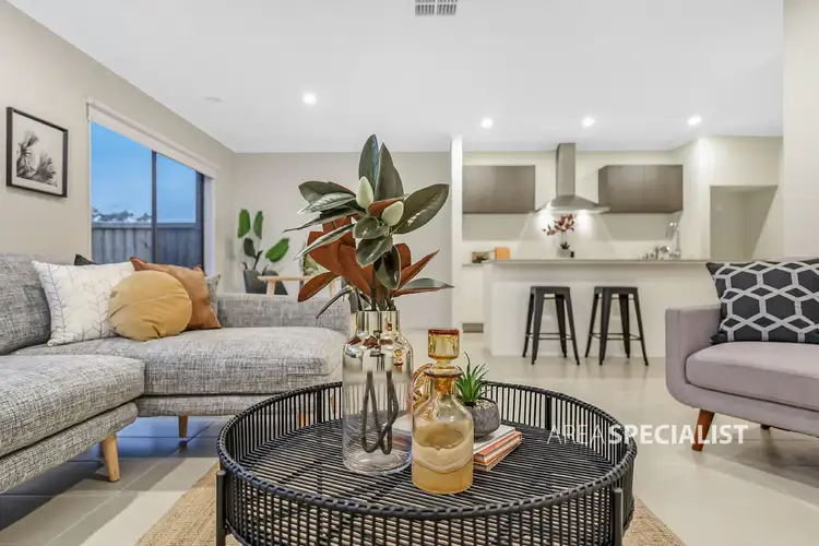 Fifth view of Homely house listing, 4 Yellowbox Drive, Keysborough VIC 3173