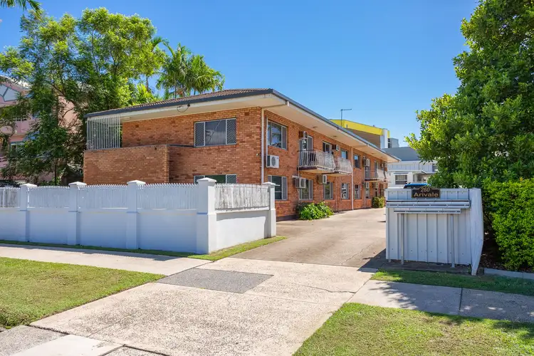 2/260 Grafton Street, Cairns North QLD 4870