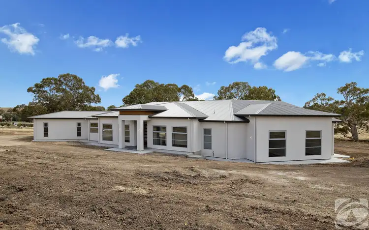 14 Middleton Road, Cockatoo Valley SA 5351
