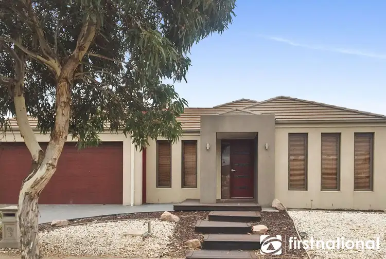 Main view of Homely house listing, 19 Dianella Close, Pakenham VIC 3810