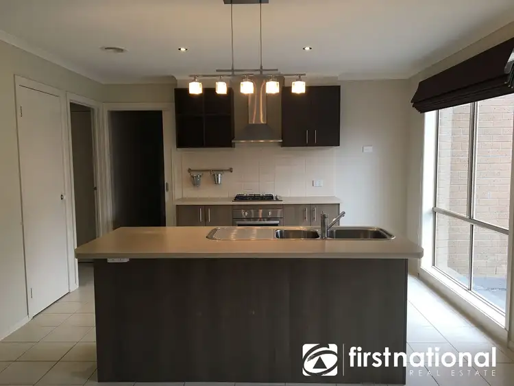 Fifth view of Homely house listing, 19 Dianella Close, Pakenham VIC 3810