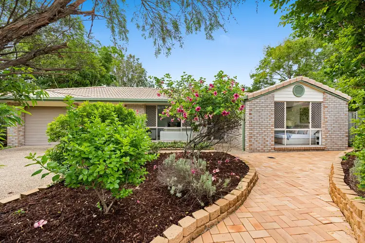 6 Norfolk Place, Seventeen Mile Rocks QLD 4073