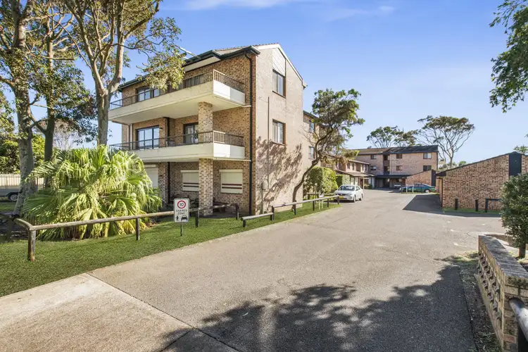 16/10-12 Sutton Avenue, Long Jetty NSW 2261