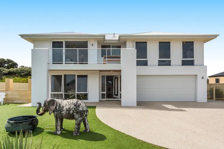 Second view of Homely house listing, 9 Wedgetail Close, Singleton WA 6175
