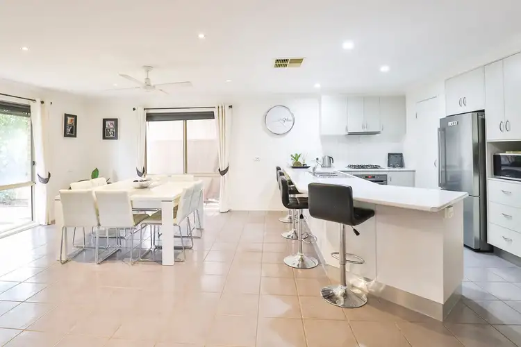 Fourth view of Homely house listing, 2 Kittyhawk Court, Mildura VIC 3500