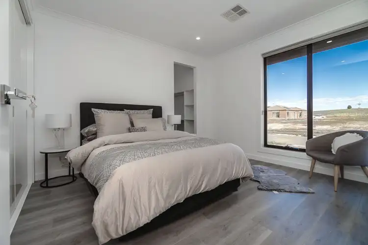 Fifth view of Homely house listing, 37 Heron Drive, Mickleham VIC 3064