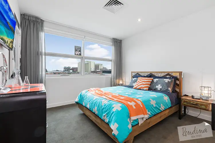 Fourth view of Homely apartment listing, 305/18 Bent Street, Kensington VIC 3031