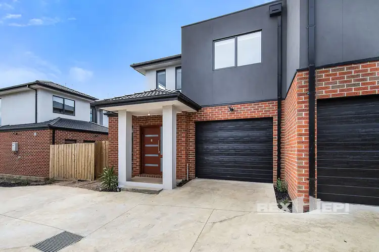 9/4 Sylvanwood Crescent, Narre Warren VIC 3805
