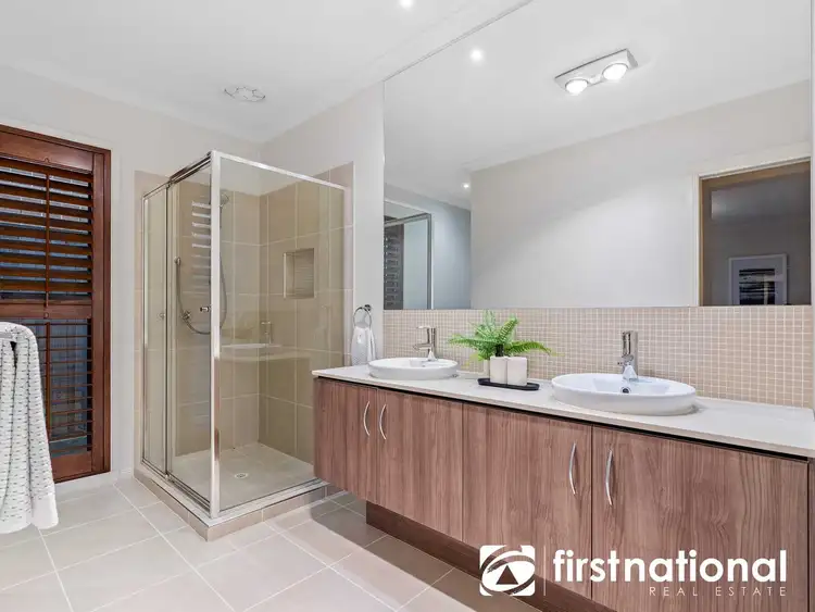 Fifth view of Homely house listing, 14 Bernly Boulevard, Berwick VIC 3806