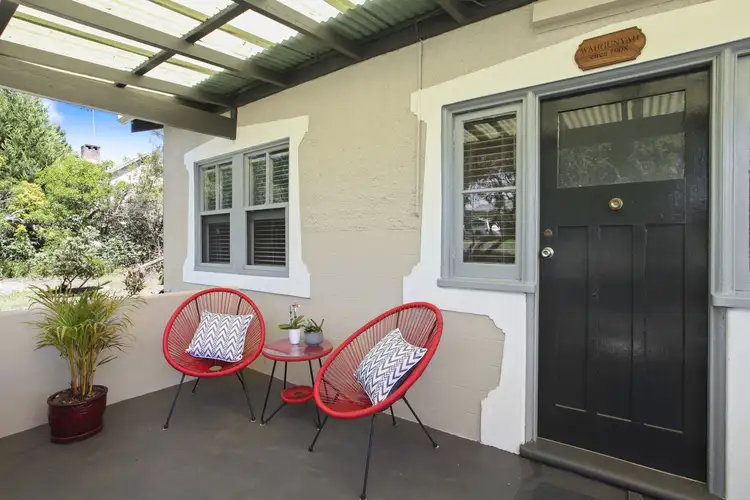 4 Woodbury Street, Woodford NSW 2778