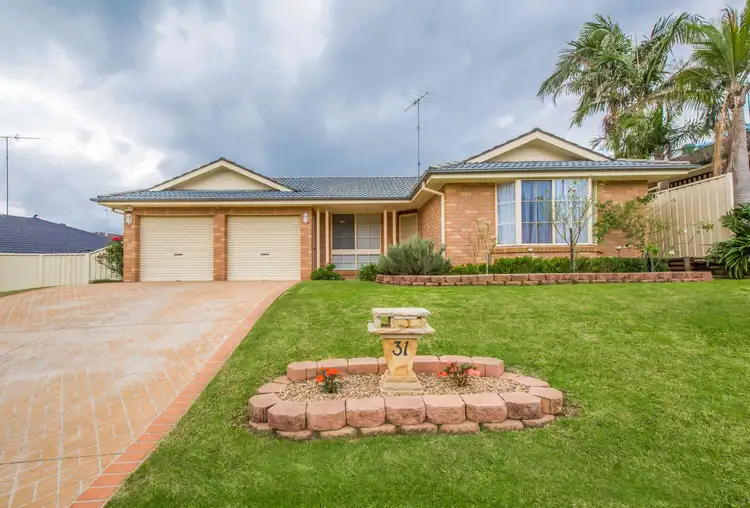 31 Woodlands Drive, Glenmore Park NSW 2745
