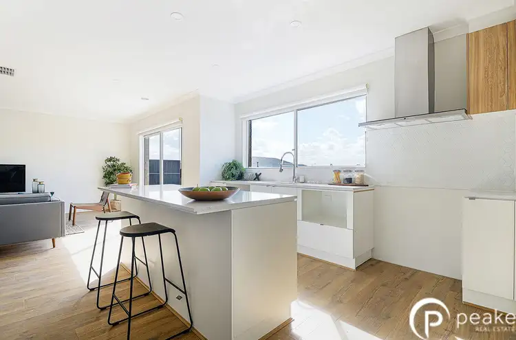 Fourth view of Homely house listing, 40 Adriatic Circuit, Clyde VIC 3978