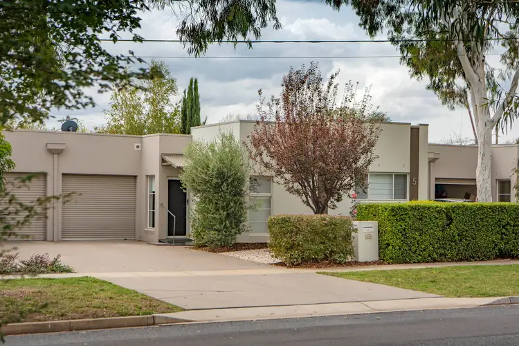4/31 Tallara Parkway, Narrabundah ACT 2604