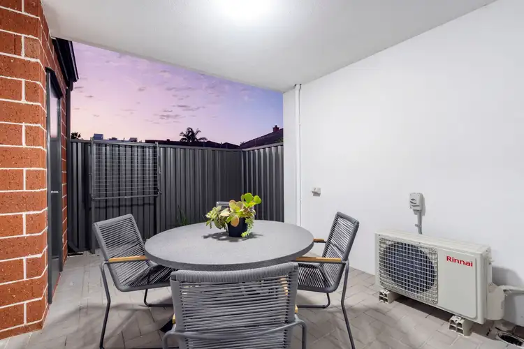 Fifth view of Homely apartment listing, 6/1 Palmerston Street, St James WA 6102