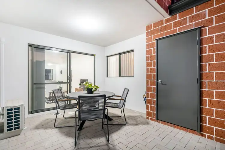 Sixth view of Homely apartment listing, 6/1 Palmerston Street, St James WA 6102