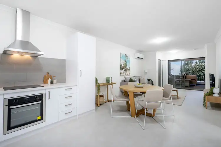 Fifth view of Homely apartment listing, 7/1 Palmerston Street, St James WA 6102