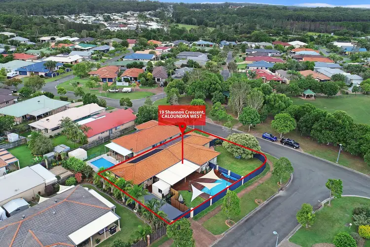 19 Shannon Crescent, Caloundra West QLD 4551
