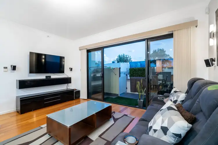 Fifth view of Homely apartment listing, 6/207 Bulwer Street, Perth WA 6000