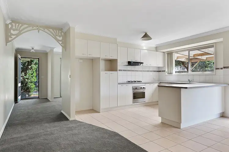 Third view of Homely unit listing, 3/27 Weeroona Avenue, North Bendigo VIC 3550