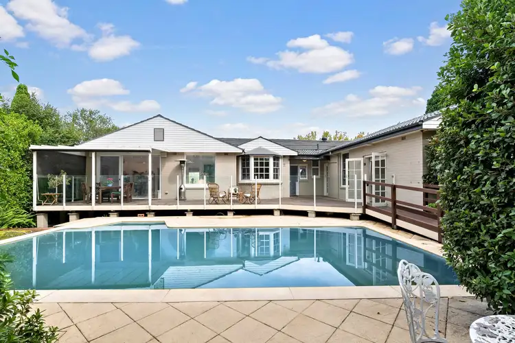52 Stanley Street, St Ives NSW 2075