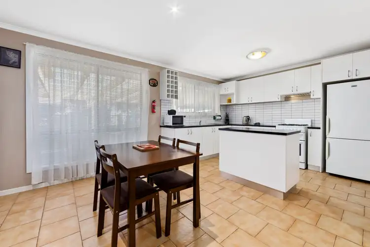 Fourth view of Homely unit listing, 90 Welwyn Parade, Deer Park VIC 3023