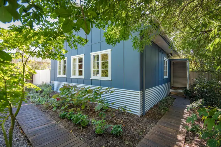 44 Anembo Street, Narrabundah ACT 2604