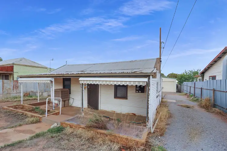 695 Beryl Street, Broken Hill NSW 2880
