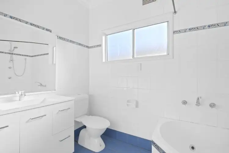 Sixth view of Homely house listing, 15 Springfield Road, Springfield NSW 2250