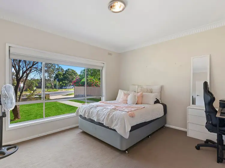 Fifth view of Homely house listing, 402 Napier Street, White Hills VIC 3550