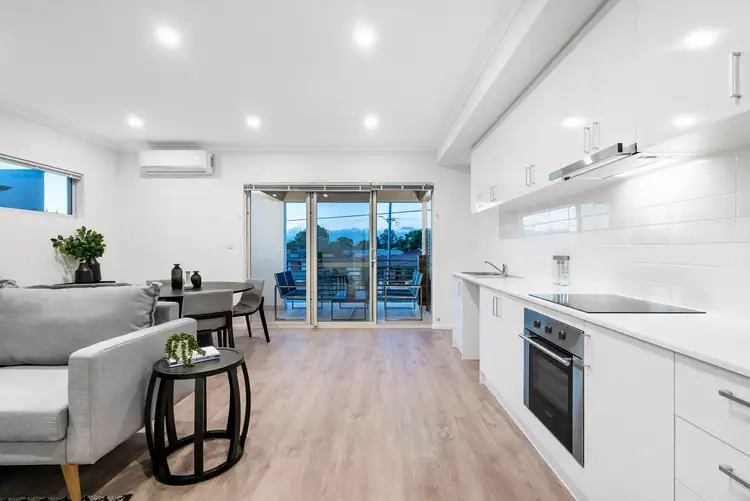 Third view of Homely apartment listing, 6/129 Bickley Road, Beckenham WA 6107