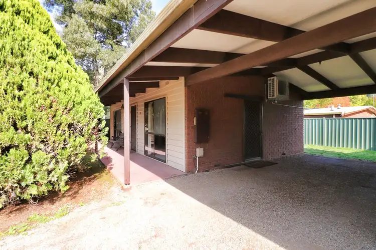 Main view of Homely unit listing, 1/7055 Great Alpine Road, Porepunkah VIC 3740