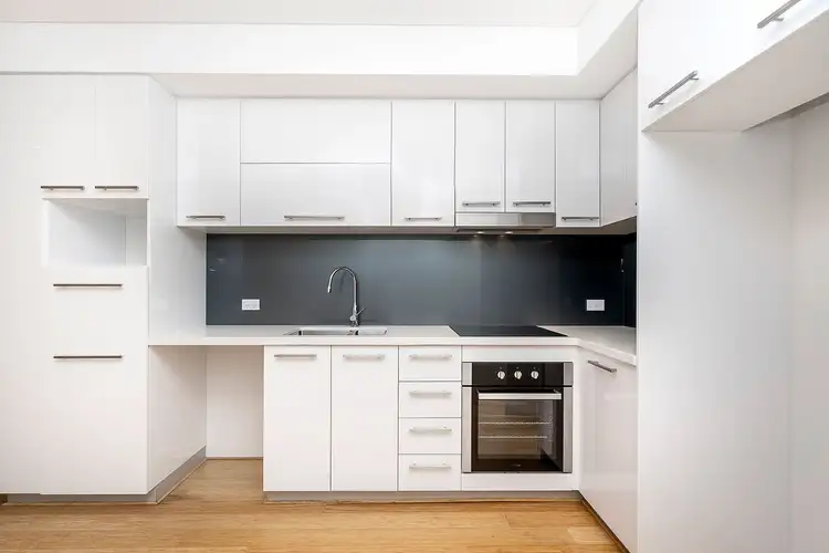 Third view of Homely apartment listing, 5/152 Fitzgerald Street, Perth WA 6000