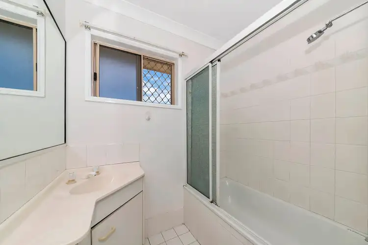 Fifth view of Homely townhouse listing, 1/44 Lowth Street, Rosslea QLD 4812