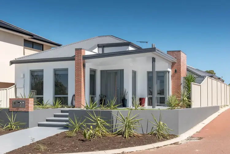 Fifth view of Homely house listing, 7 Revitalise Circuit, Craigie WA 6025