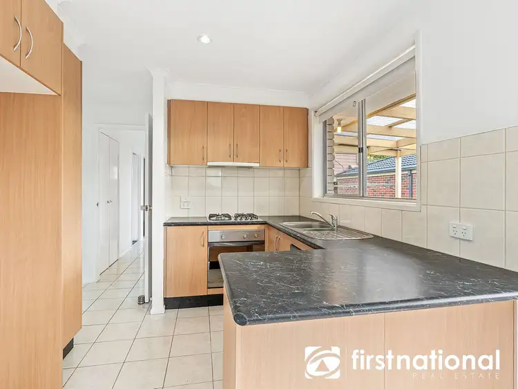 Fifth view of Homely house listing, 1/40 Ambleside Crescent, Berwick VIC 3806