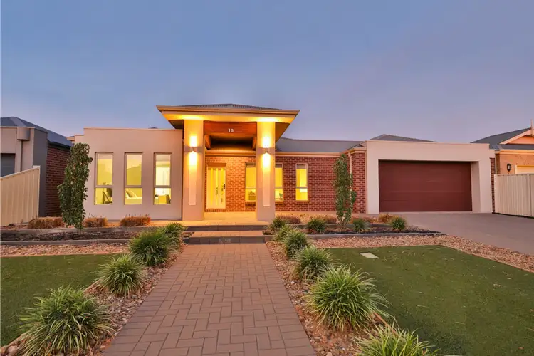 16 Heidi Court, Mildura VIC 3500