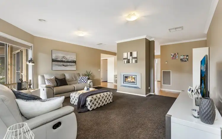Second view of Homely house listing, 7 Lyndam Avenue, Maiden Gully VIC 3551