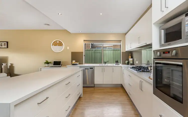 Sixth view of Homely house listing, 7 Lyndam Avenue, Maiden Gully VIC 3551