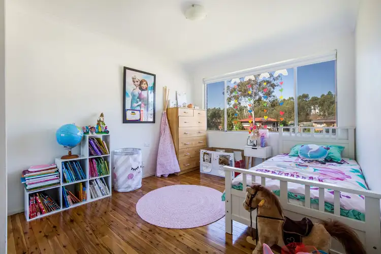 Sixth view of Homely house listing, 8 Trezise Place, Quakers Hill NSW 2763